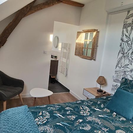 Gite Les Piraudieres Noyant-de-Touraine Exteriör bild